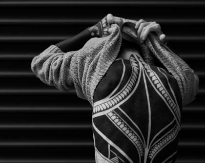 Blackwork massif sur le dos